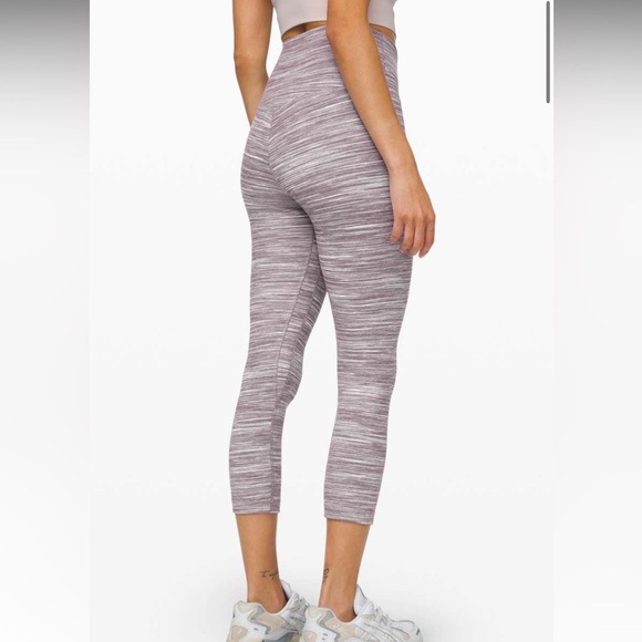 Lululemon Align Crop *21"
Mini Space Dye Herringbone Jacquard pants | size 4 - Picture 5 of 9